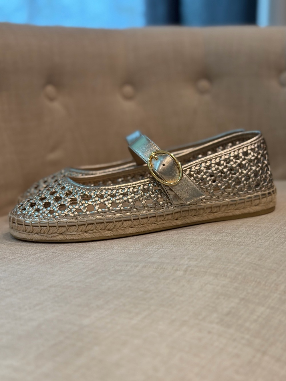 Stuart Weitzman Women Metallic Gold Mary Jane Espadrille Size 38. New.